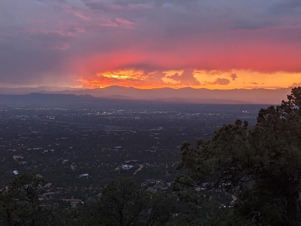 Santa Fe Ridgetop Retreat With 2 Hot Tubs And Views Zewnętrze zdjęcie